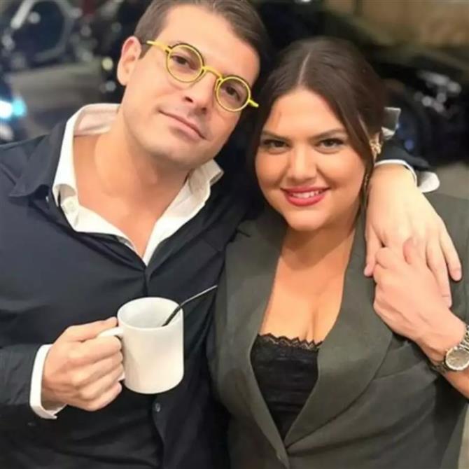 Δανάη Μπάρκα: Βραδινή έξοδος με τον Φίλιππο Τσαγκρίδη ανήμερα του Αγίου Βαλεντίνου - Η κοινή φωτογραφία που δημοσίευσε