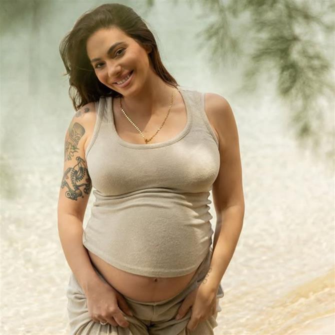 Ευρυδίκη Βαλαβάνη: Μετρά αντίστροφα για τον ερχομό του γιου της – Ετοίμασε τη βαλίτσα για το μαιευτήριο