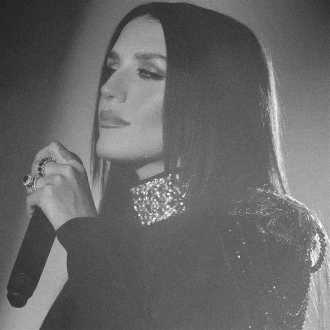 "Ανεξάρτητη": Το Music Video της Ιουλίας Καλλιμάνη στη Viral νέα επιτυχίας της!