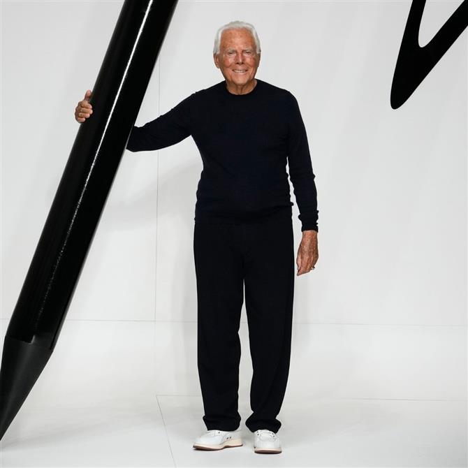 Πέθανε ο θρύλος της μόδας Τζόρτζιο Αρμάνι σε ηλικία 91 ετών