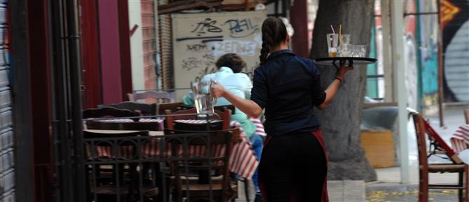 Θεσσαλονίκη: Επαίτης επιχείρησε να φιλήσει σερβιτόρα - Ξυλοκόπησε γυναίκα που προσπάθησε να τον σταματήσει