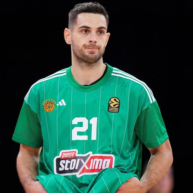 Ιωάννης Παπαπέτρου: Ο μπασκετμπολίστας παντρεύτηκε την αγαπημένη του, Ναυσικά (Φωτογραφίες)

