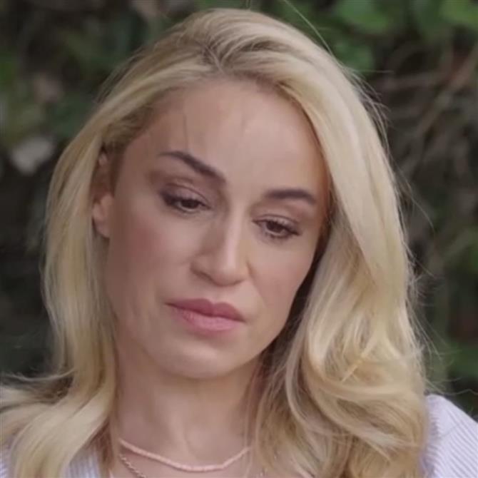 "Λύγισε" η Καρολίνα Πελενδρίτου: "Είχα σκεφτεί να εγκαταλείψω"
