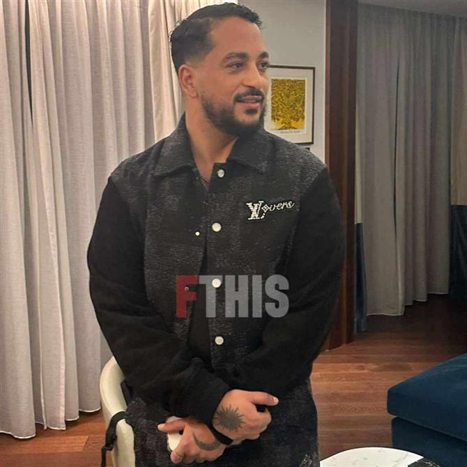 Ο Slimane που μάγεψε τη Eurovision 2024 ήρθε στην Ελλάδα (Βίντεο FTHIS)
