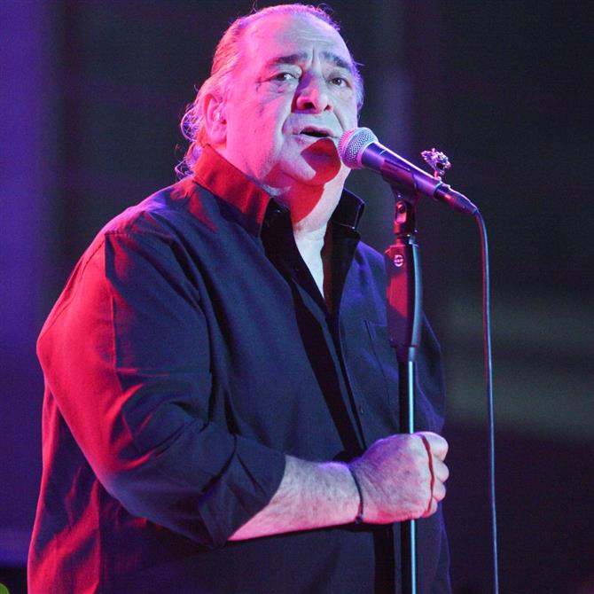 Βασίλης Καρράς: Πότε και πού θα γίνει το ετήσιο μνημόσυνο του τραγουδιστή; 
