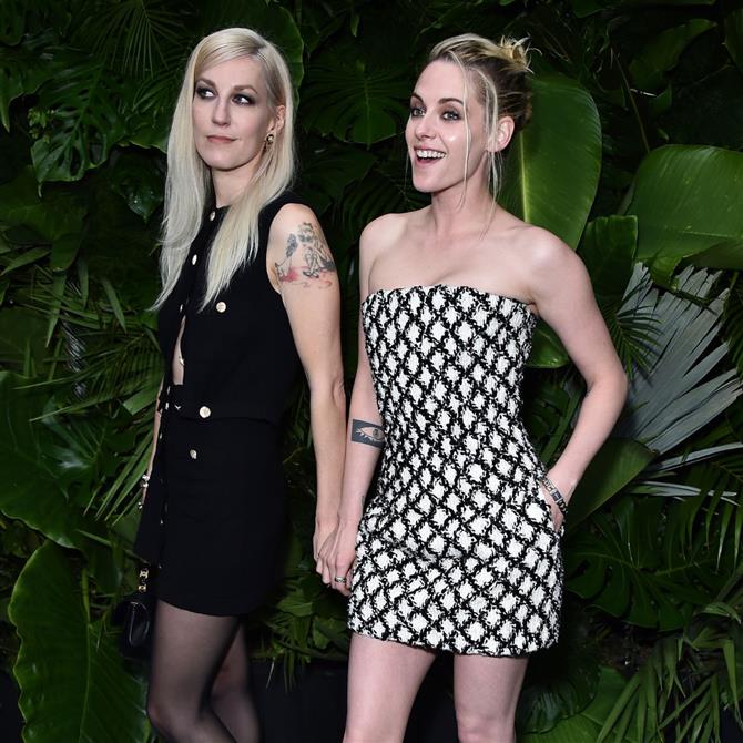 Κρίστεν Στιούαρτ: Περιγράφει τους πρώτους μήνες γάμου της με την Ντίλαν Μέγιερ - "Είναι τόσο ωραίο να έχεις οικογένεια"