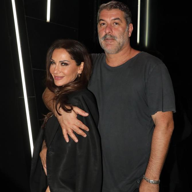 Δέσποινα Βανδή & Βασίλης Μπισμπίκης: "Είναι χαρούμενοι και ευτυχισμένοι, θα δούμε αν θα παντρευτούν μέσα στο 2025"