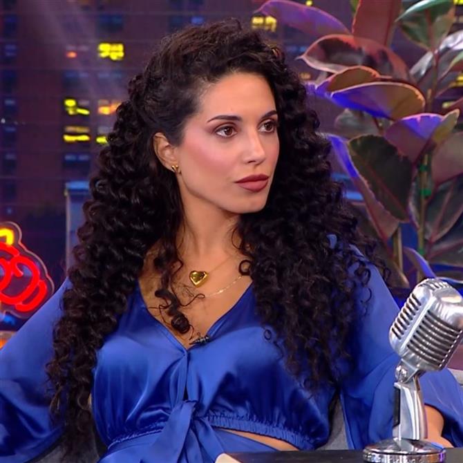 Η Έλενα Σαλαμπάση για τη "Μάγισσα - Φλεγόμενη Καρδιά": "Είναι ένα παραμύθι με πολλούς συμβολισμούς"
