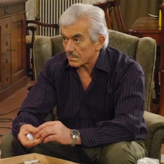 Ο Γιώργος Γιαννόπουλος για "Το σόι σου": "Οι συζητήσεις για επιστροφή είναι σε πολύ προχωρημένο στάδιο"
