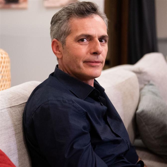 Η Γη της Ελιάς: Το spoiler του Μάριου Αθανασίου για τη σειρά του Mega - "Τα επεισόδια που έχω διαβάσει μέχρι τώρα..."