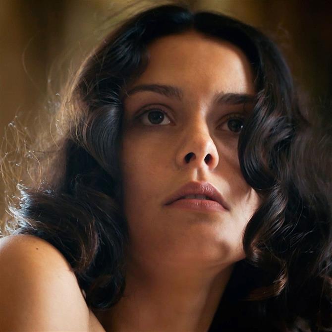 Ασημένια Βουλιώτη: Ο ρόλος της ως "Μαρινέλλα" στην ταινία "Υπάρχω" και η συνεργασία με τον Μάστορα - "Από την πρώτη στιγμή κατάλαβα…"