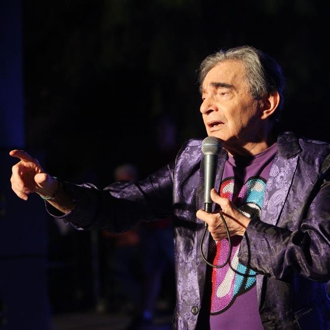 Συγκλονίζει ο Τέρης Χρυσός: "Σκέφτομαι ότι έρχεται και η δική μου ώρα,  θα ήθελα πάνω στον τάφο μου να γράψετε..."