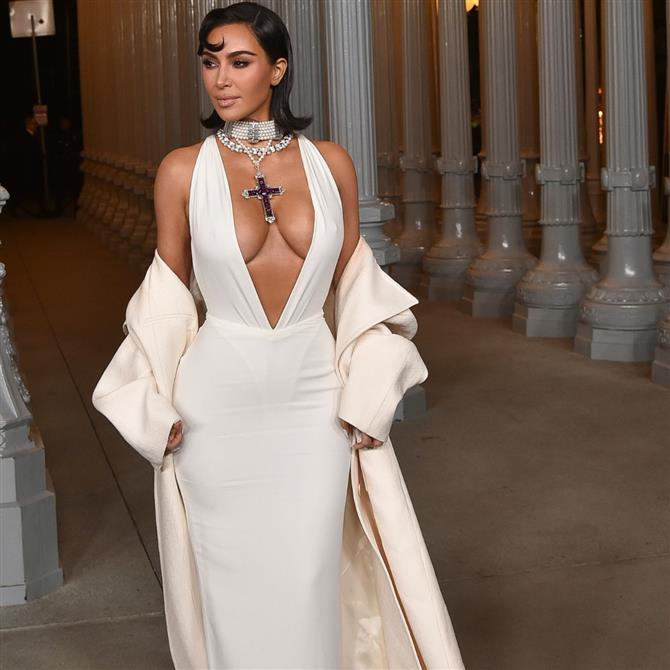 Κιμ Καρντάσιαν: Τα χριστουγεννιάτικα στιγμιότυπα με τα παιδιά της & το ασορτί ντύσιμο με την μικρότερη κόρη της