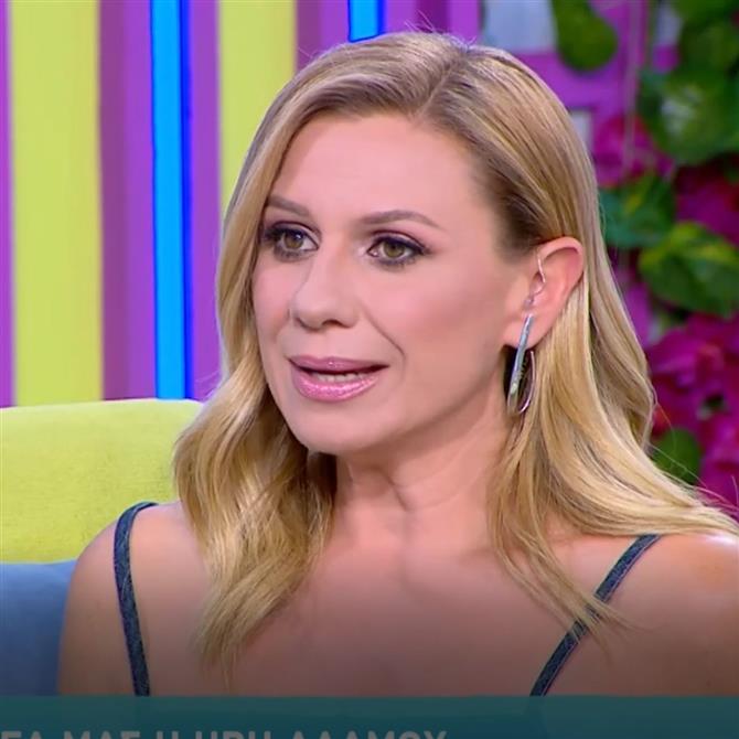 Κατερίνα Καραβάτου: "Έκανα παιδί μεγάλη σε ηλικία και μέχρι να συναντήσω τον πρώην σύζυγό μου Κρατερό Κατσούλη, δεν το είχα υπόψιν μου"