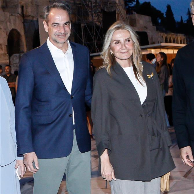 Κυριάκος & Μαρέβα Μητσοτάκη: Οι τρυφερές ευχές στην κόρη τους, Δάφνη που έγινε 22 ετών 


