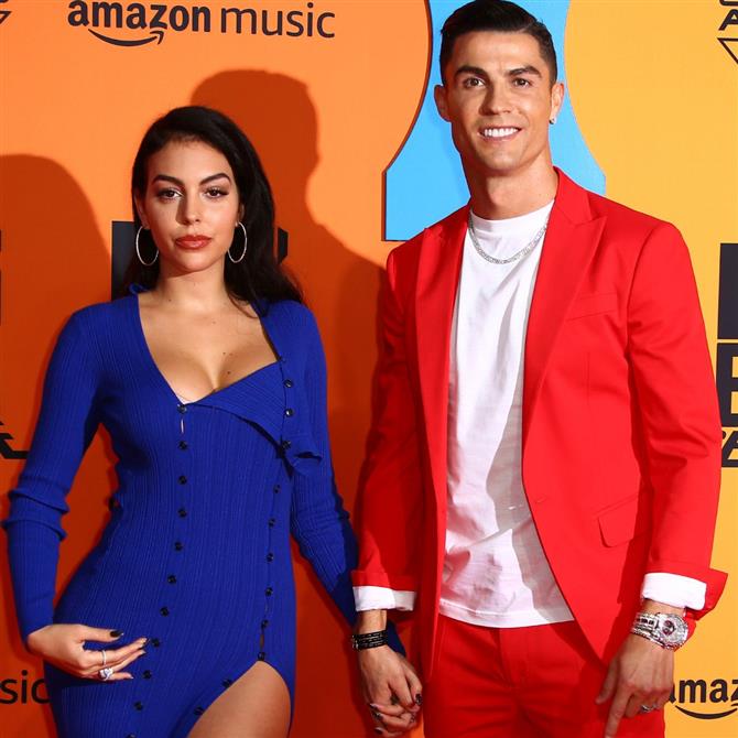 Κριστιάνο Ρονάλντο: "Ζαλίζει" το κόστος του δαχτυλιδιού για την πρόταση γάμου στην Τζορτζίνα Ροντρίγκεζ