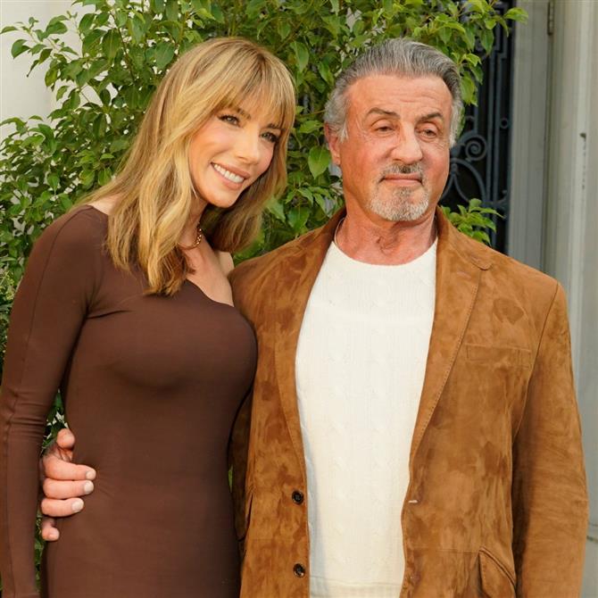 Ο Σιλβέστερ Σταλόνε έκλεισε τα 79: Το δημόσιο μήνυμα αγάπης της συζύγου του
