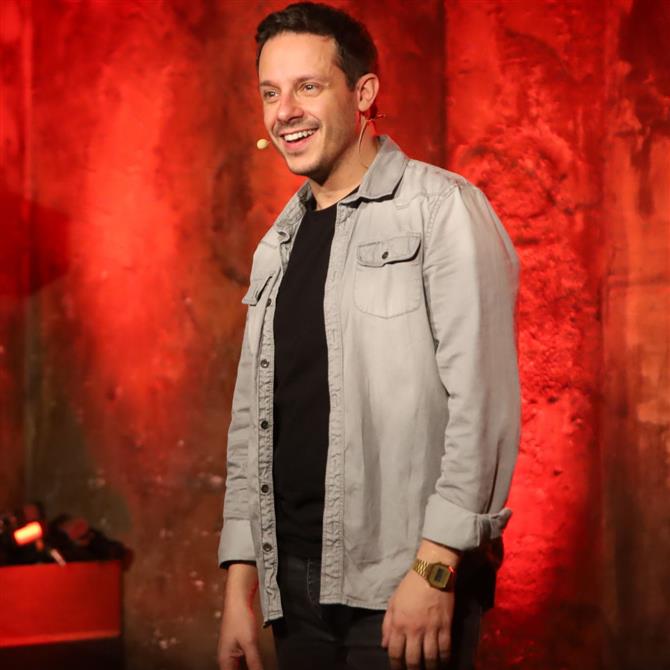 Δημήτρης Μακαλιάς: "Αν έλεγα τις ατάκες που έχει πει ο Σωτήρης Τσαφούλιας, θα ήμουν κρεμασμένος στο Σύνταγμα"

