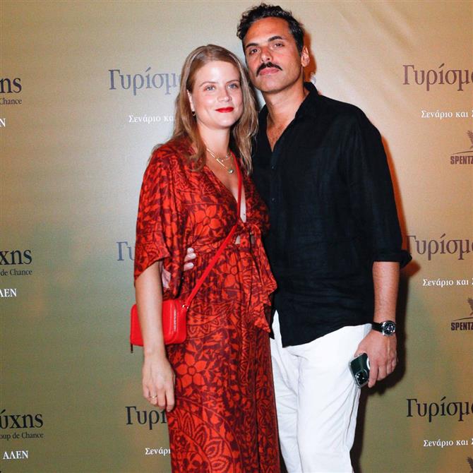 Γιώργος Παπαγεωργίου: "Όταν μου χαμογελάει η κόρη μου νιώθω ότι έχω όλο τον κόσμο μπροστά μου"