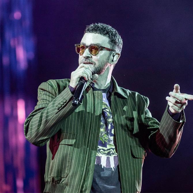 Τζάστιν Τίμπερλεϊκ: Ο αμήχανος χορός του σε συναυλία που έγινε viral στο TikTok