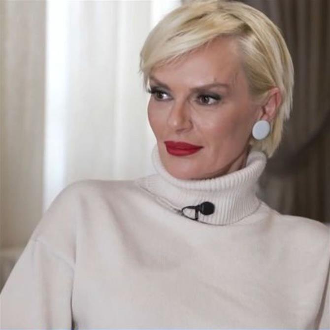 Έλενα Χριστοπούλου: "Χείμαρρος" για την Ηλιάνα Παπαγεωργίου - "Εκεί ξεκίνησε η προσωπική σχέση να αλλάζει..."