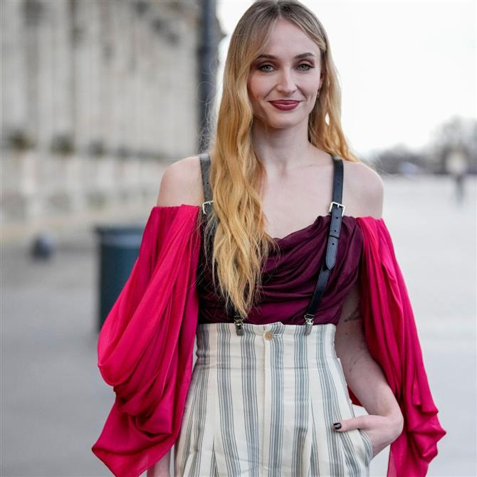 Ξανά single η Σόφι Τέρνερ: Χώρισε από τον Πέρεγκριν Πίρσον