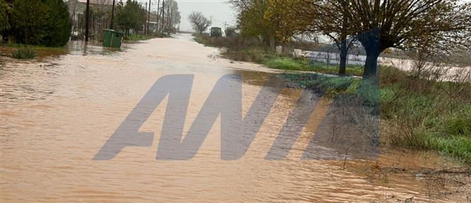 Hellenic Train: Διακόπηκαν τα δρομολόγια των τρένων στο τμήμα Λάρισα-Λειανοκλάδι λόγω της υπερχείλισης του ποταμού Ενιπέα