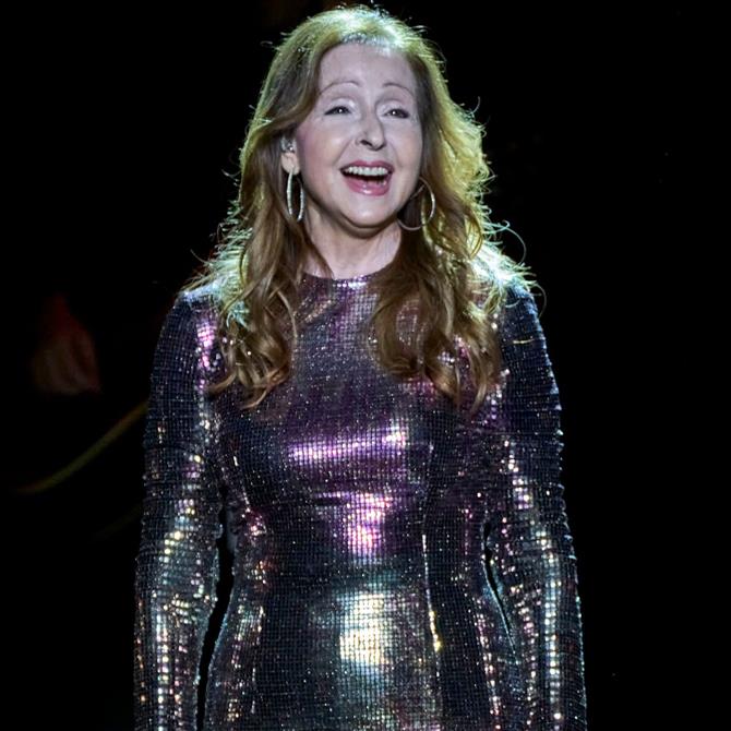 Λεό Λέανδρος: Απαγορεύει στην κόρη του Βίκυ Λέανδρος να ερμηνεύσει τα τραγούδια του στο Ηρώδειο